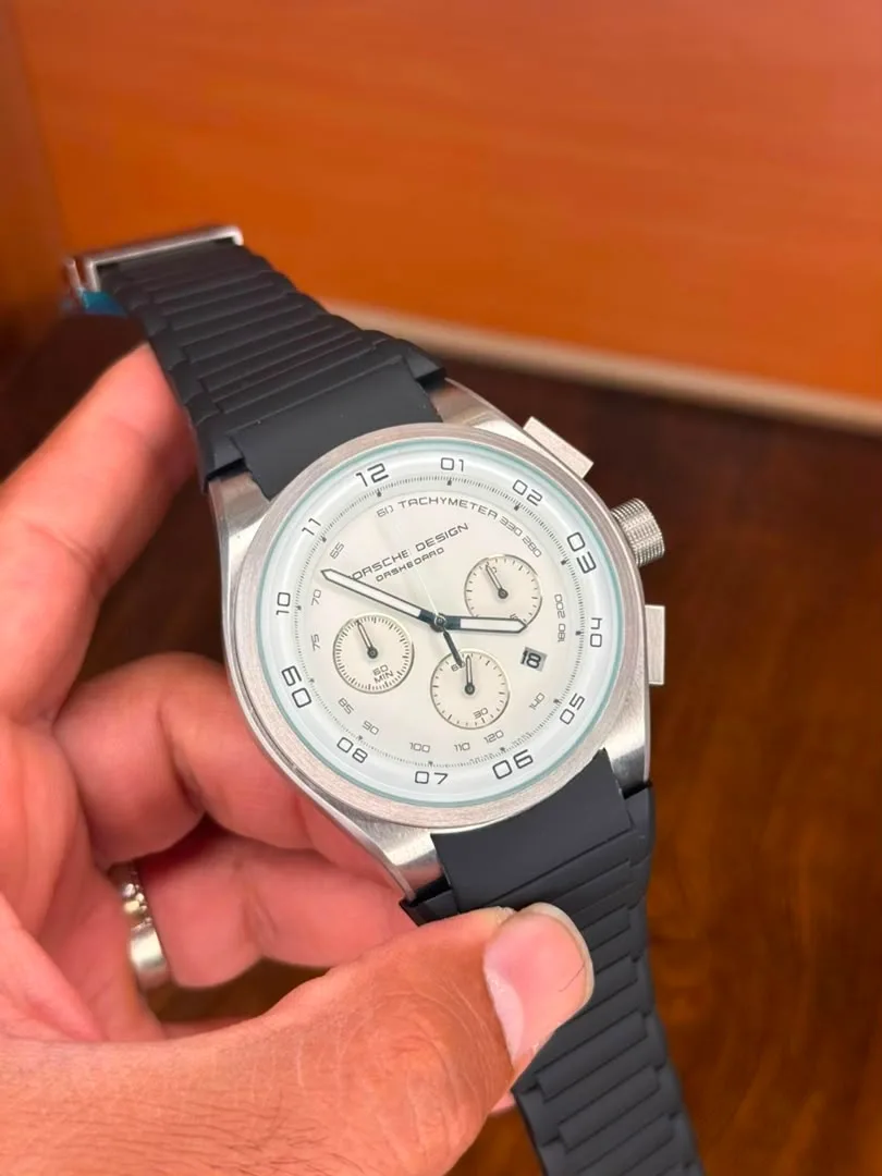 ساعت پورش دیزاین بند مشکی صفحه سفید | Porsche Design ساعت پورش دیزاین بند مشکی صفحه سفید | Porsche Design